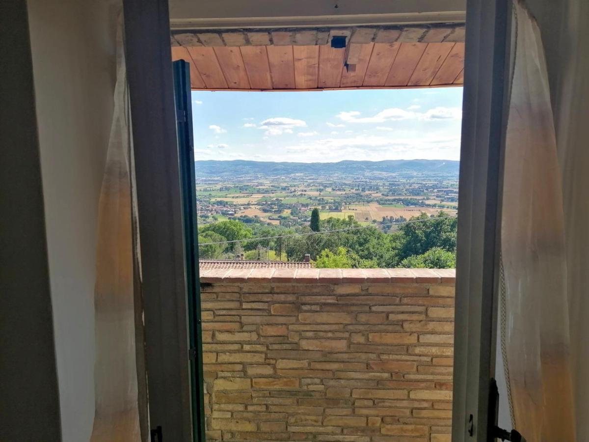 Camere Da Anna Maria Асизи Екстериор снимка